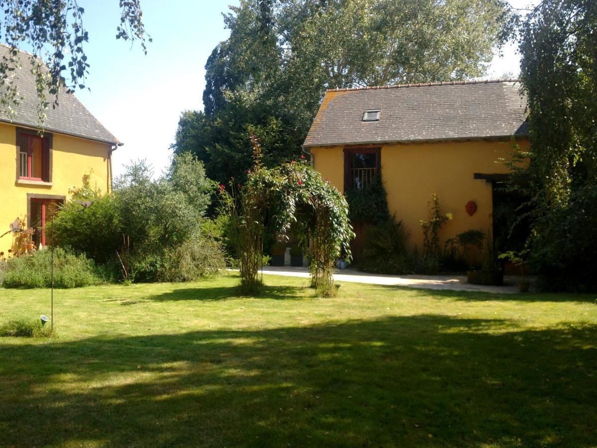 La Maison Du Haut Plessix Clayes Bagian luar foto